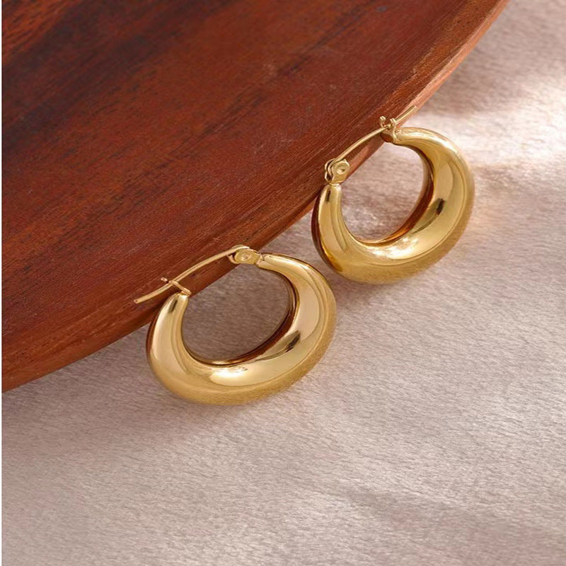 Retro Crescent Hollow Stainless Steel Earrings 18K Gold Plated Women