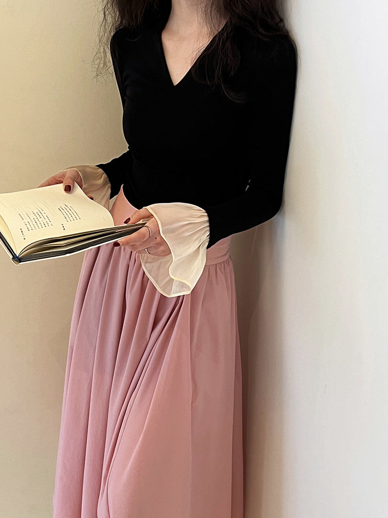 Womens V-Neck Bell Sleeve Knit Shirt